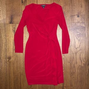 Red wrap dress 💃